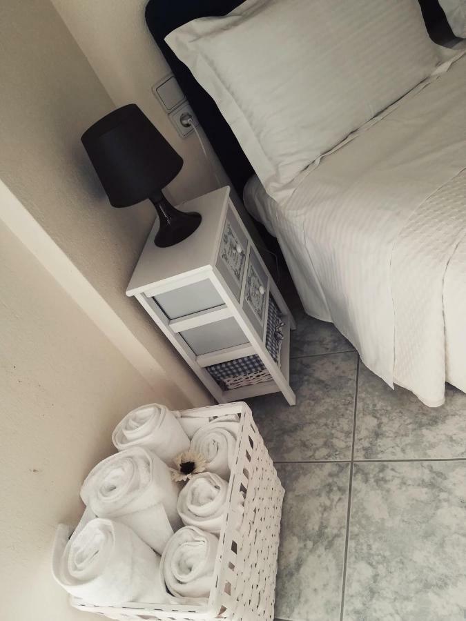 Katerina'S Appartement Nikiana Eksteriør billede
